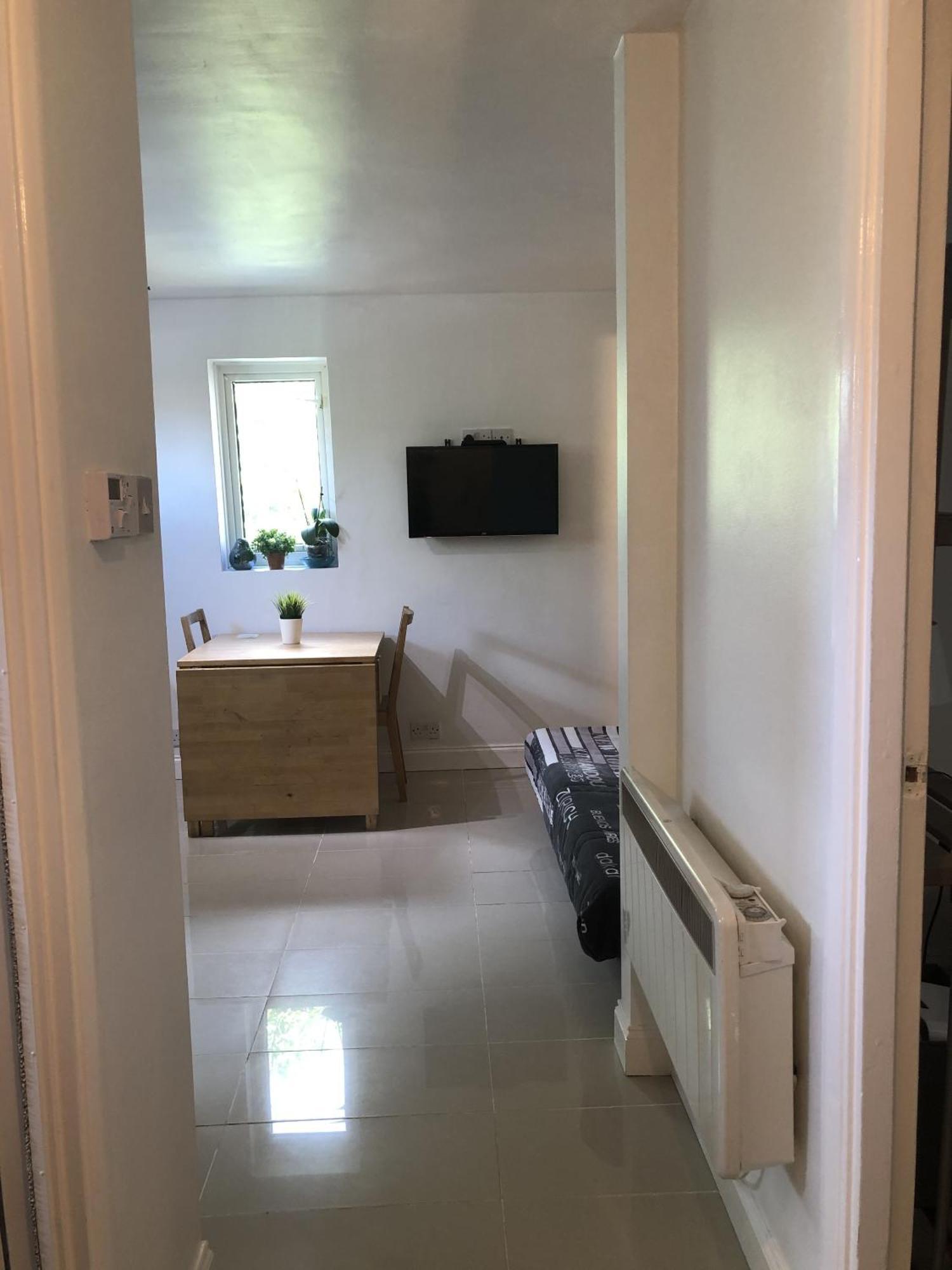 Apple House Guesthouse Heathrow Airport Χίλινγκτον Δωμάτιο φωτογραφία