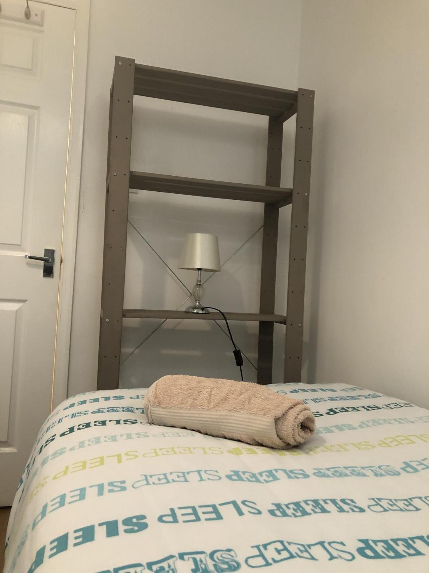 Apple House Guesthouse Heathrow Airport Χίλινγκτον Δωμάτιο φωτογραφία